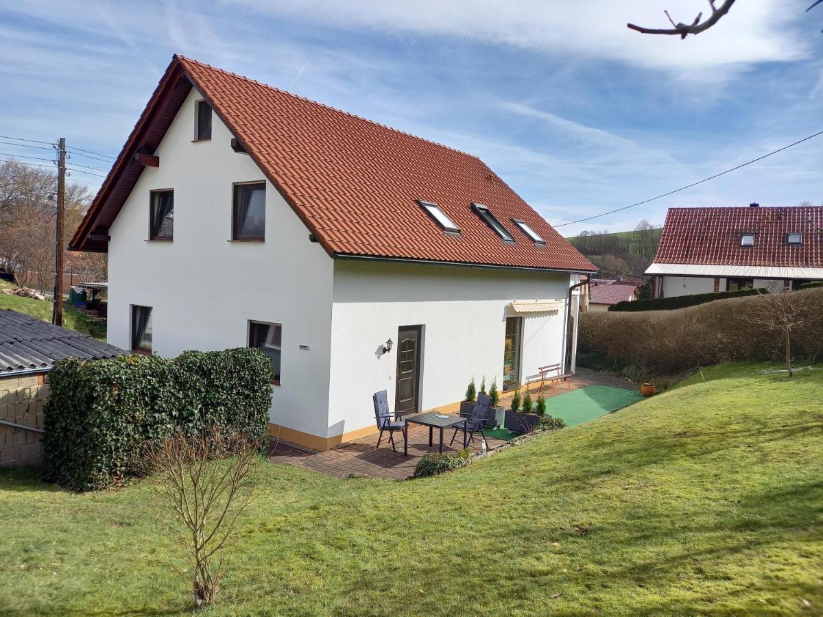 Ferienwohnung Schmalkalden Am Radwanderweg Exterior photo